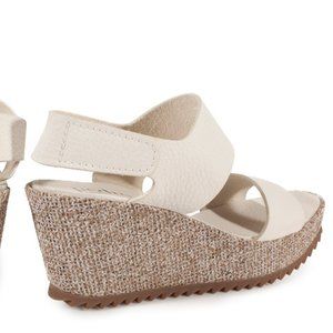 LAST 2 HOURS FOR THESE SHOES! GOING TO LUX CONSIGN